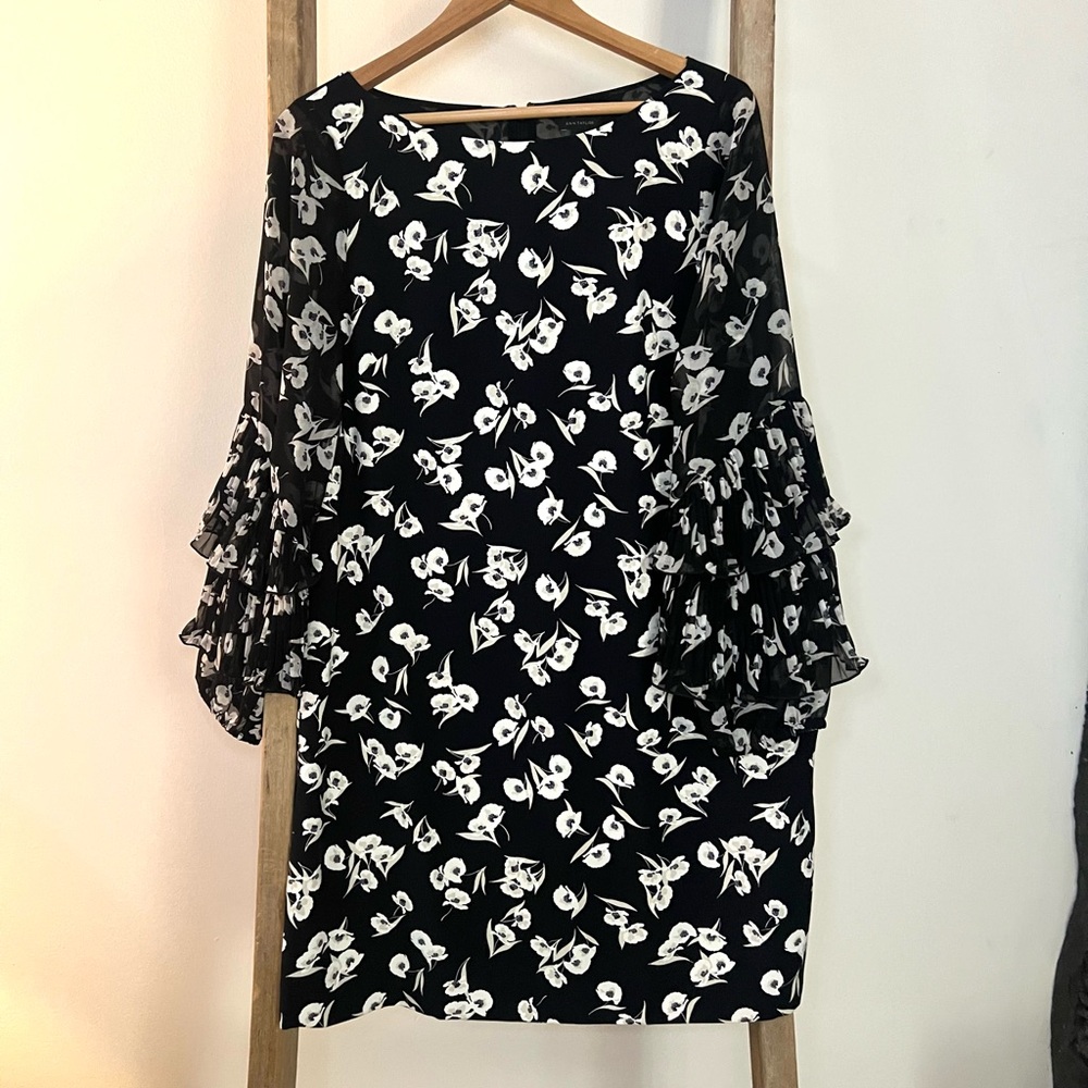 Ann Taylor Black and White Floral Dress with layered fluttered sleeves